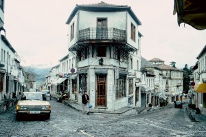 Gjirokastër - das wohl meist fotografierte Haus Albaniens