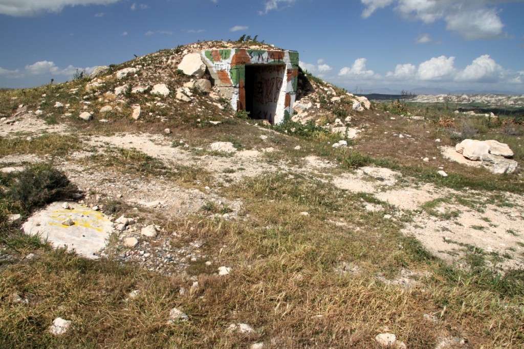 Bunker auf einem Berg Nähe Larnaka/Oroklini